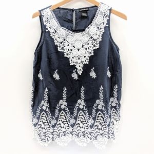 Lauren Michelle Lace Trimmed Cotton Sleeveless Top
